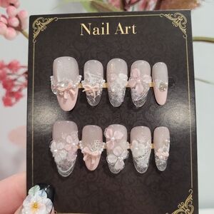 GLAM- Lace Floral With Icy Tip Press On nails